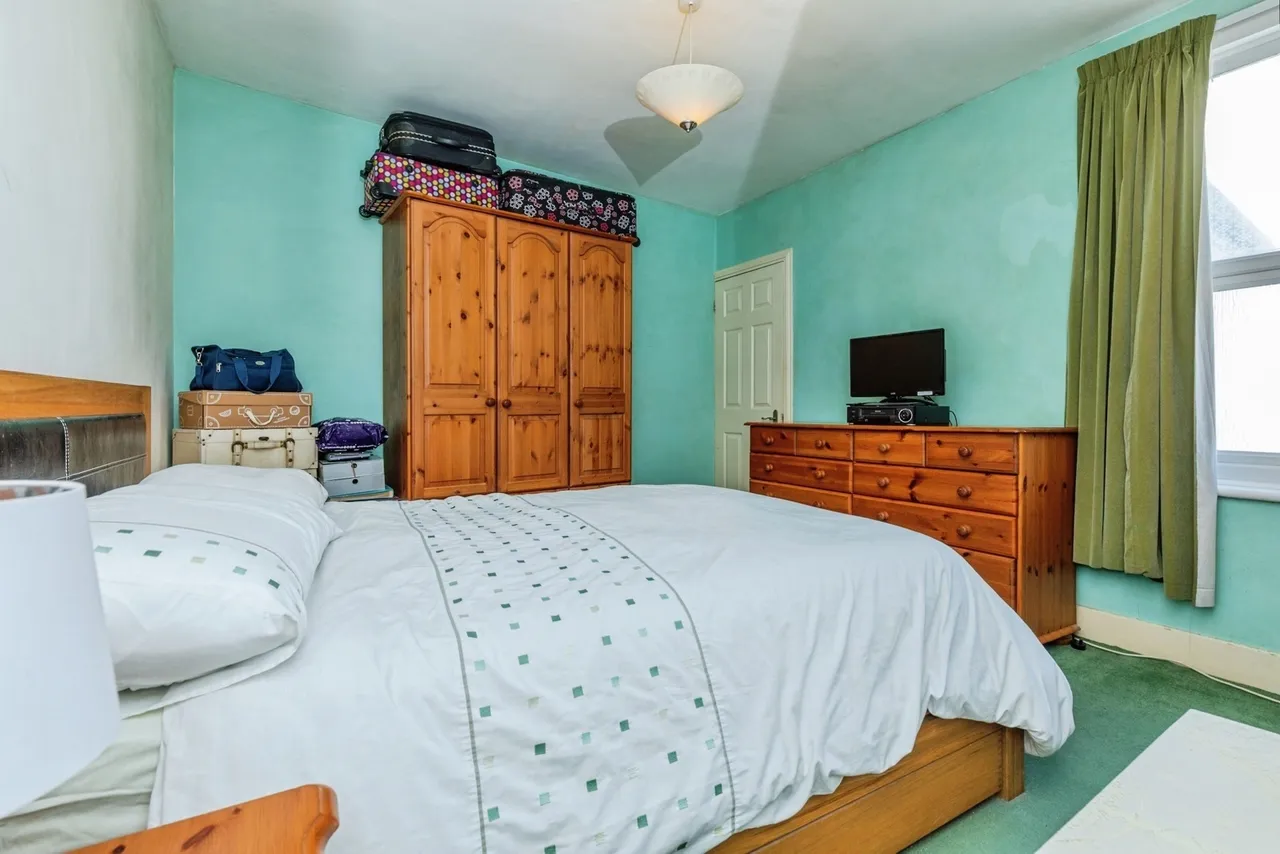 Frindsbury Road, Rochester, ME2, photo 11