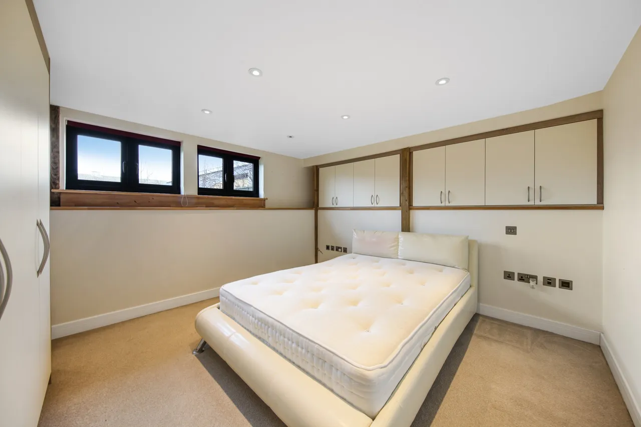 Queens Farm Road, Gravesend, Kent, DA12 3HU, photo 7