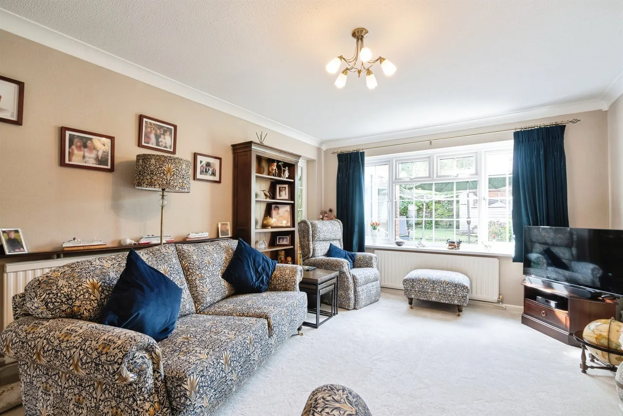Brightside, Waterlooville, PO7, photo 2