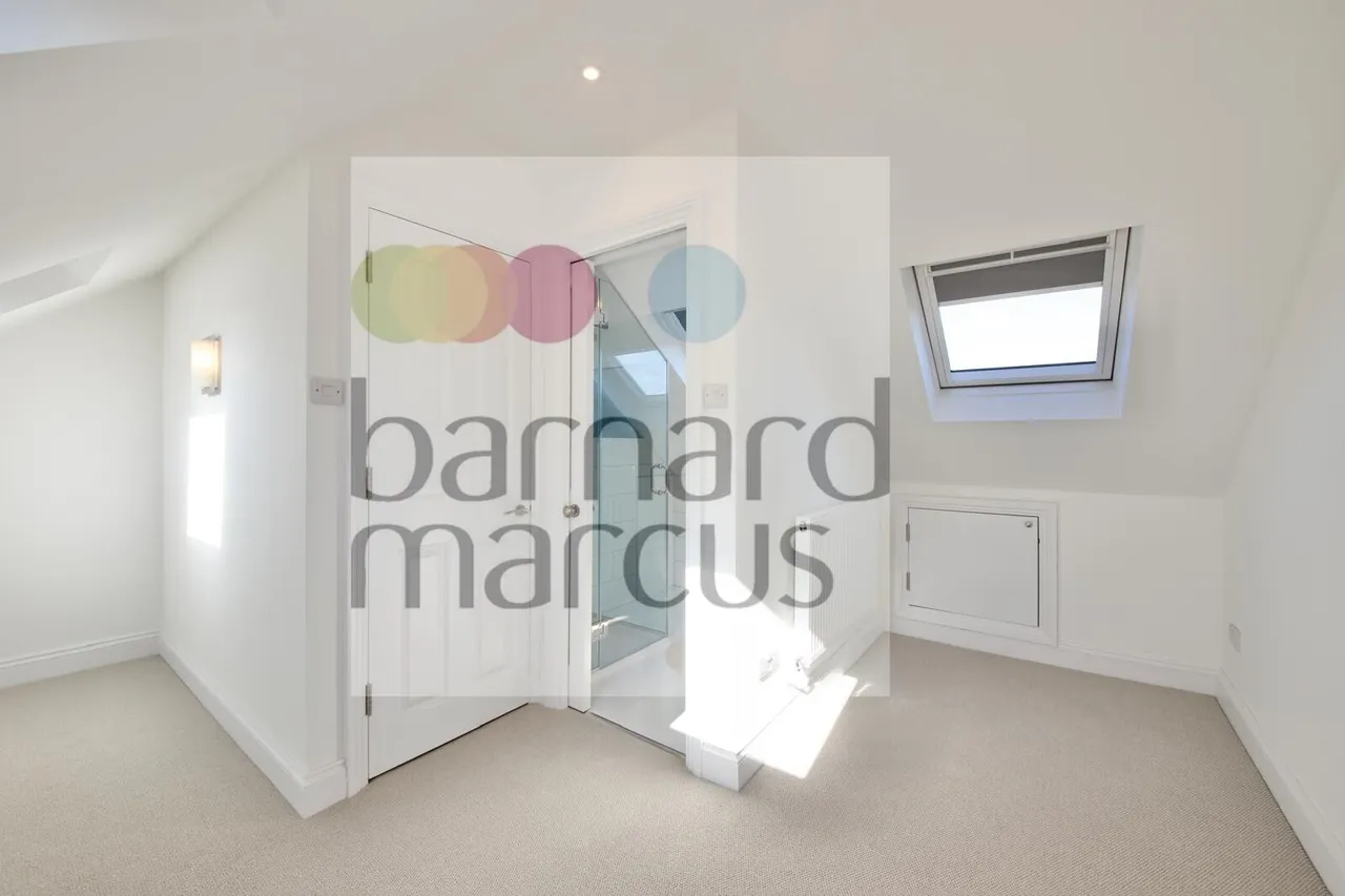 Tewkesbury Terrace, Bounds Green, N11, photo 5