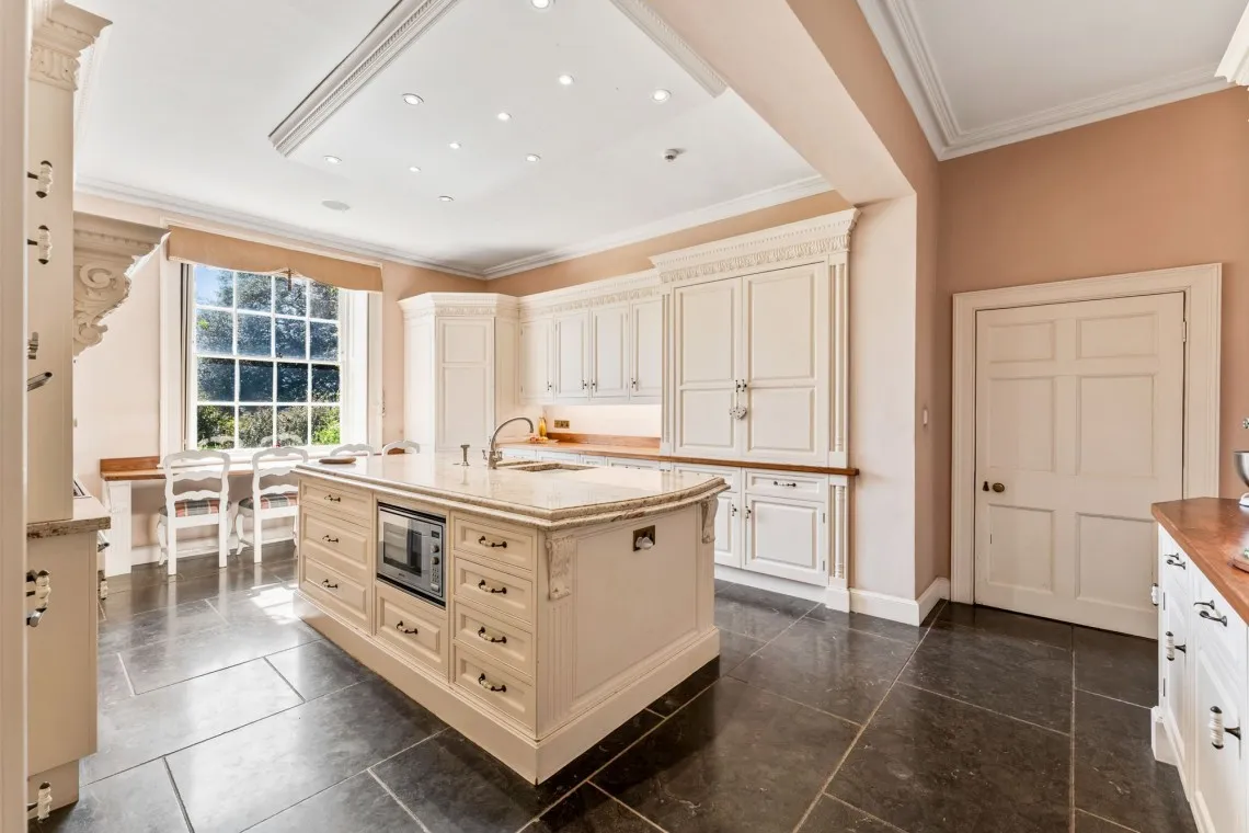 St. Marys Street, Axbridge, BS26, photo 16