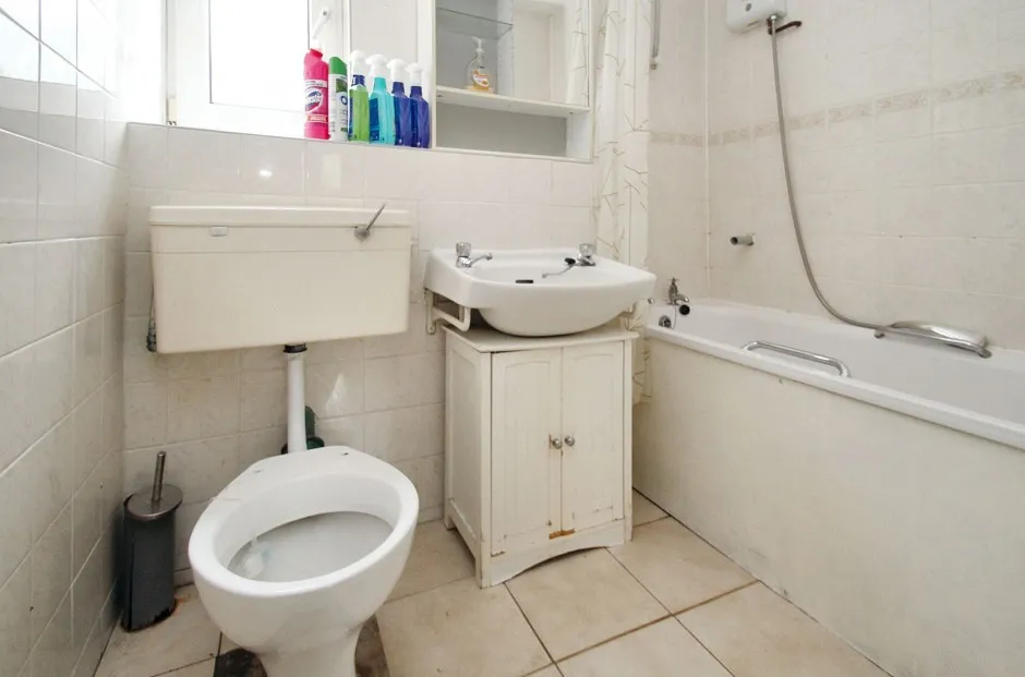 Braybourne Close, Uxbridge, UB8, photo 9