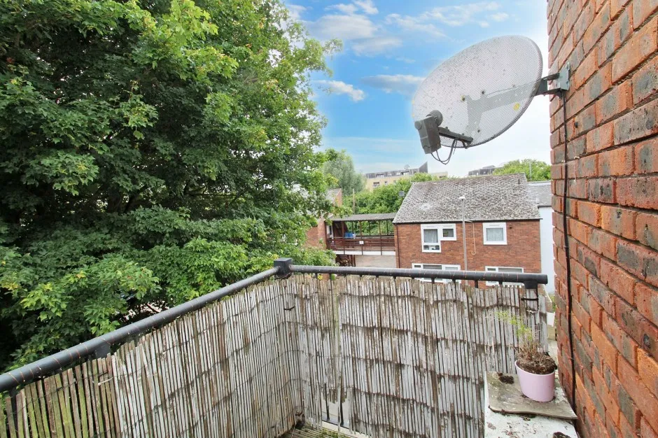 Braybourne Close, Uxbridge, UB8, photo 12