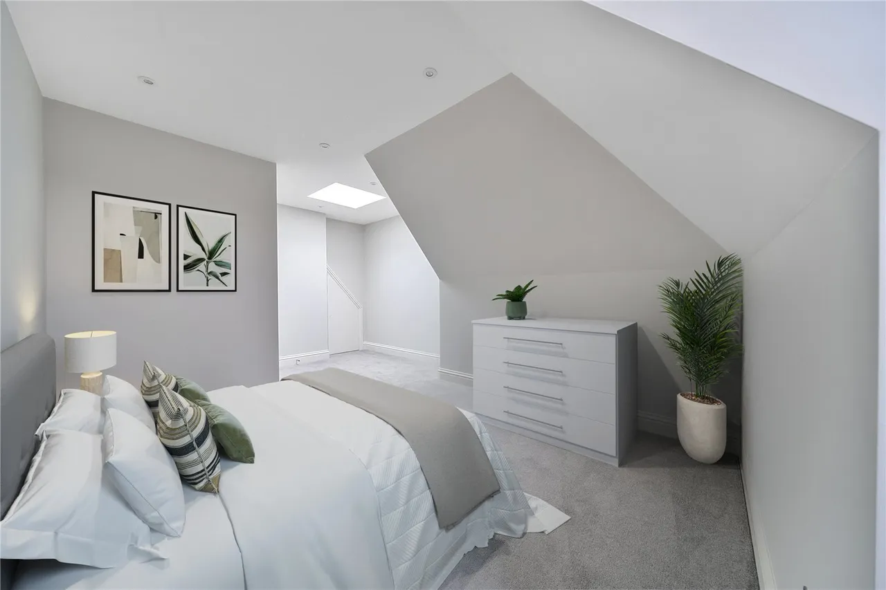 Bromley Road, BR3, photo 6