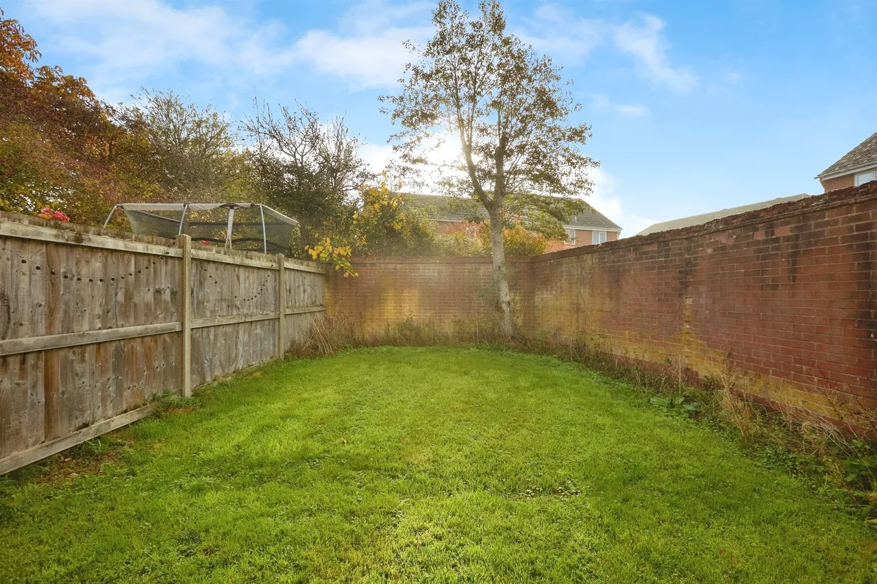 Horsefields, Gillingham, SP8, photo 10