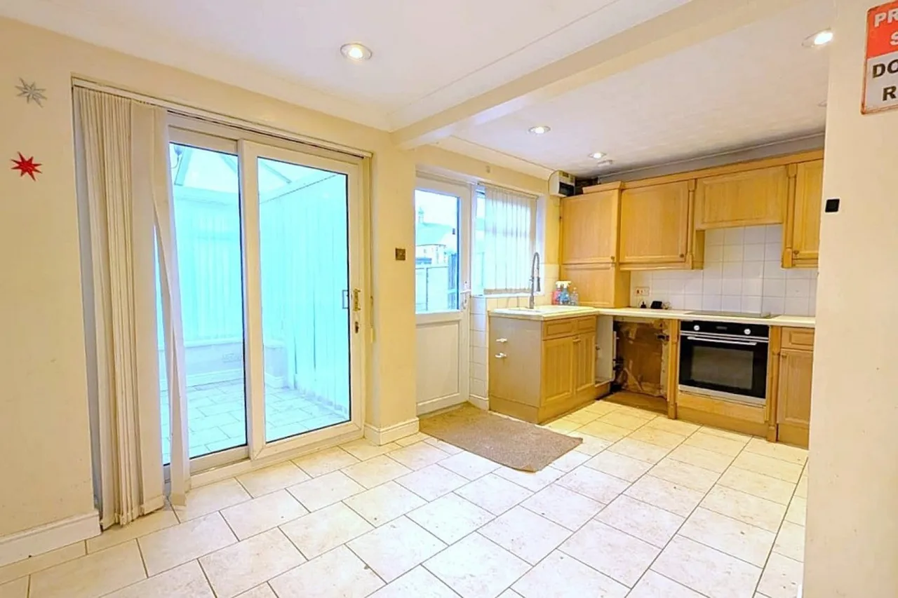 Harlaxton Road, Grantham, photo 10