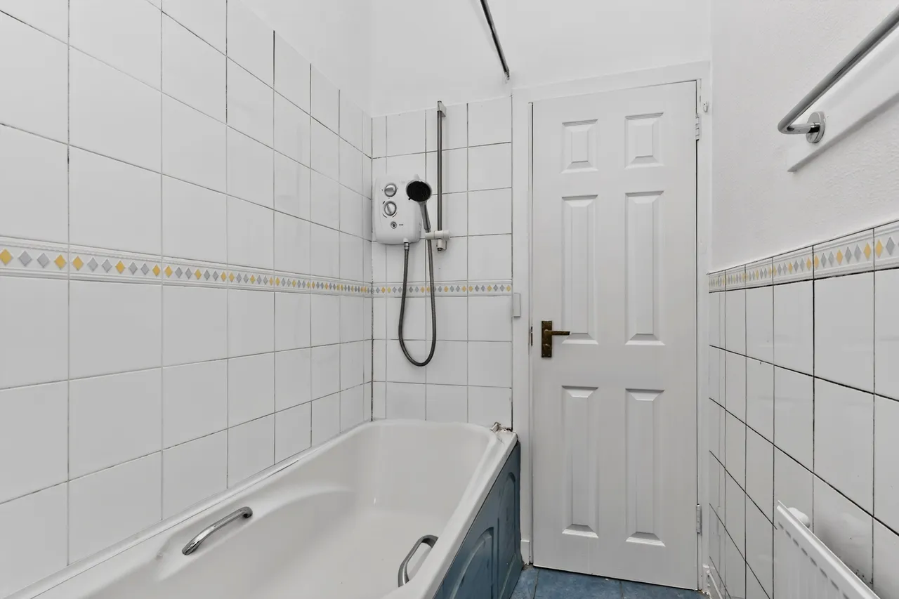 Great Western Road, Anniesland, G13, photo 12