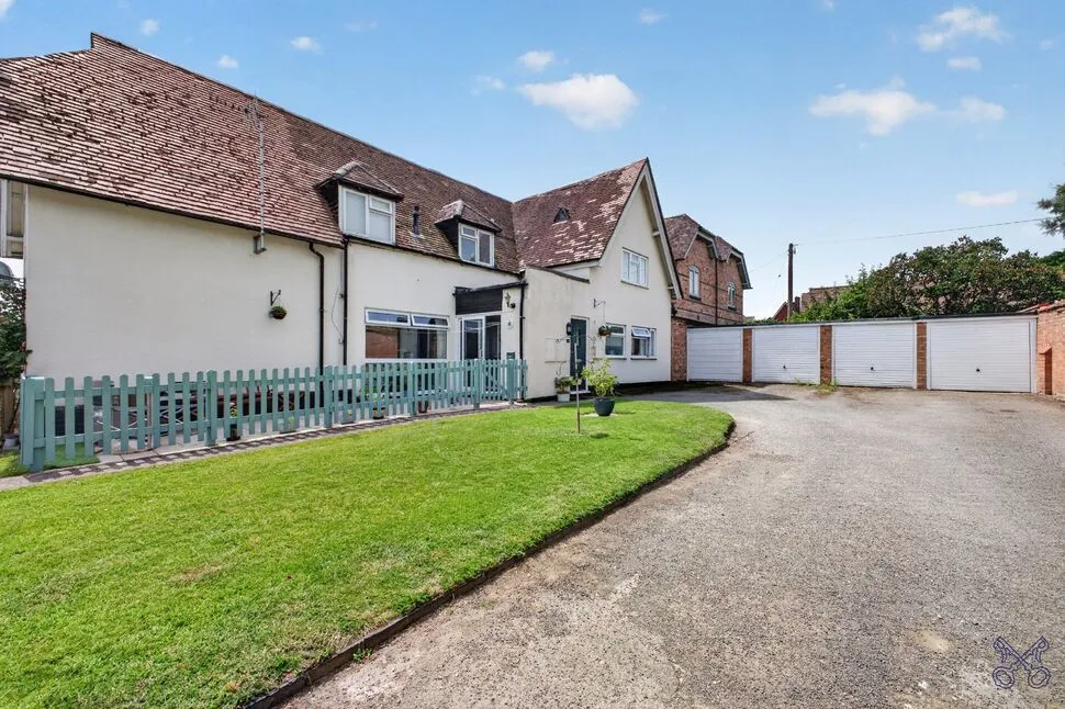 School Lane, Middle Littleton, WR11, photo 19