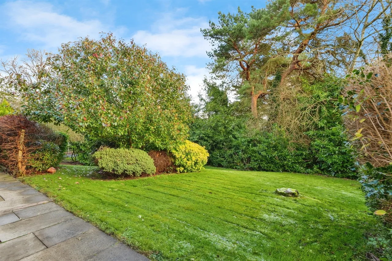 Kingsley Green, Frodsham, WA6, photo 17