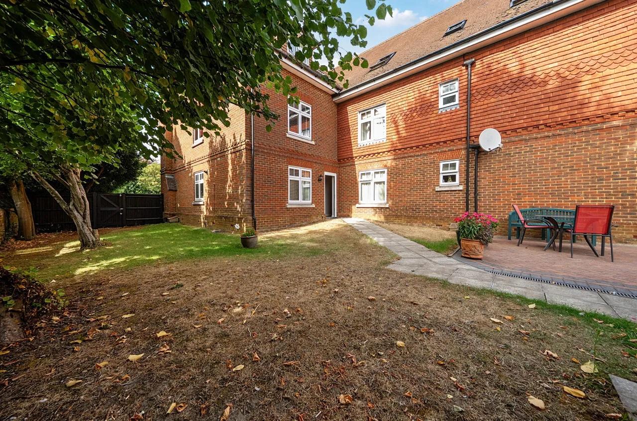 White House Place, Worthing, BN13, photo 12