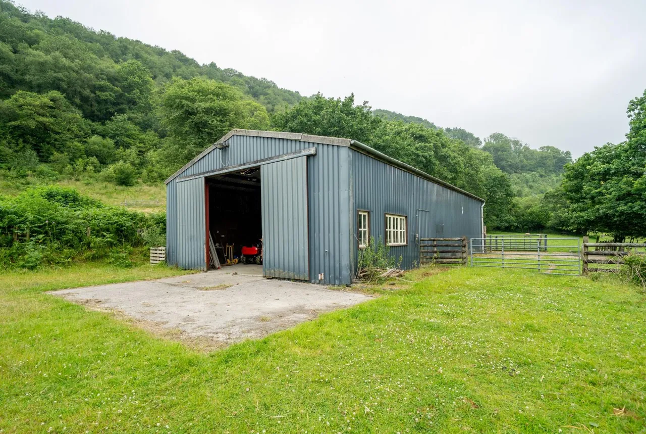 Abergorlech Road, Nantgaredig, SA32, photo 63