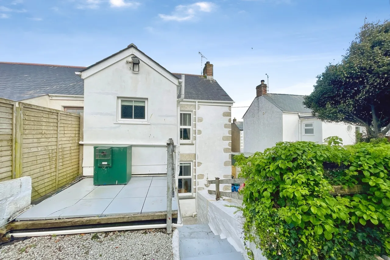 Road, Porthleven, TR13, photo 17