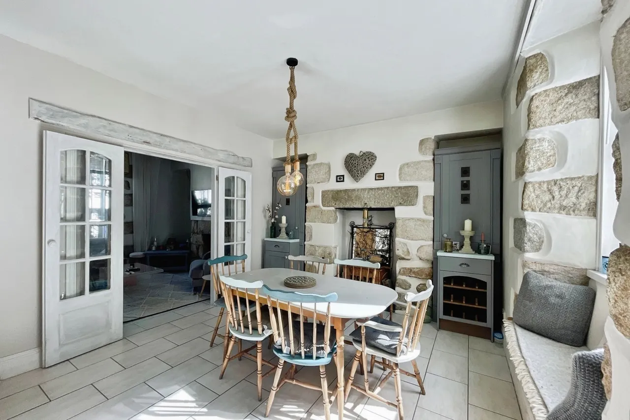Road, Porthleven, TR13, photo 7