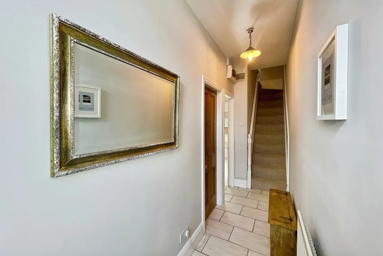 Road, Porthleven, TR13, photo 5