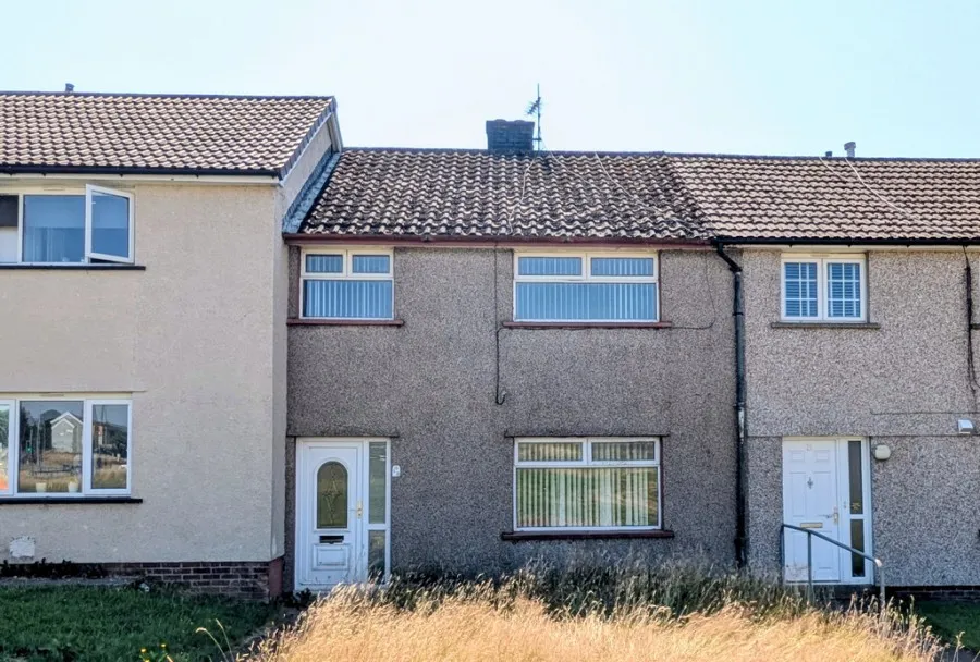 3 bed house for sale, Fir Tree Close, Gurnos