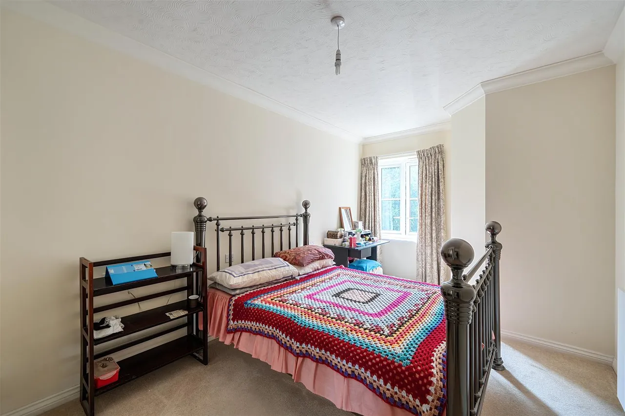 Denmark Road, Carshalton, SM5, photo 7