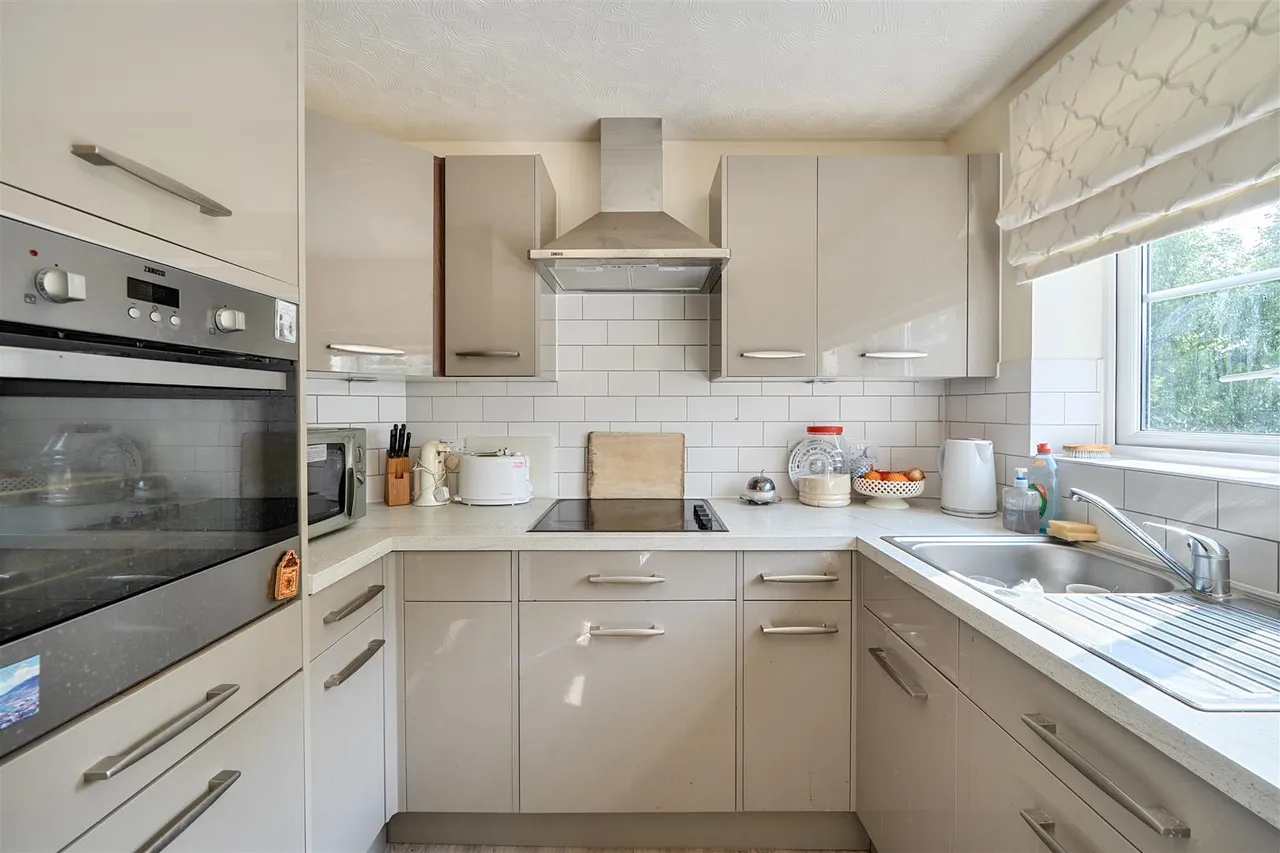 Denmark Road, Carshalton, SM5, photo 5