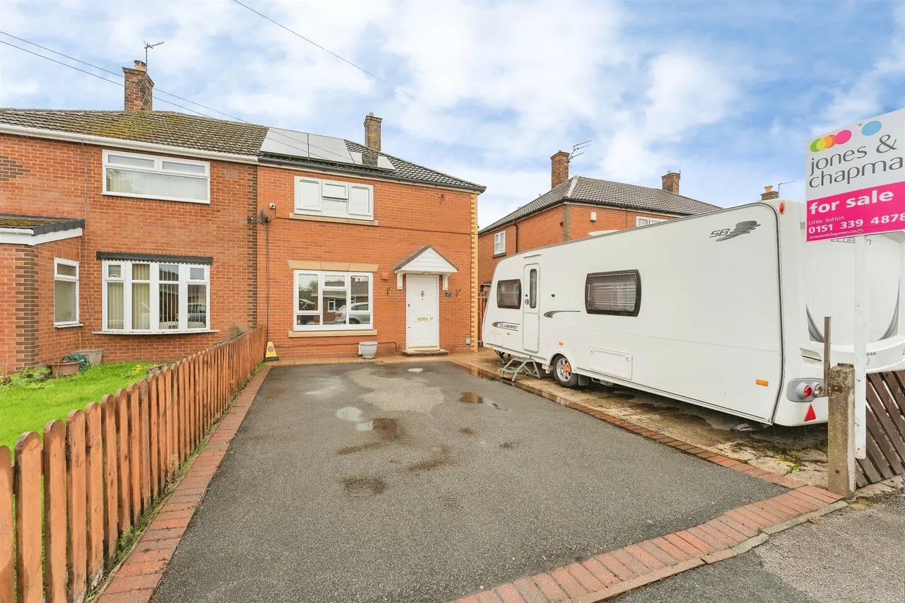 2 bed house for sale, Mallory Road, Whitby, CH65