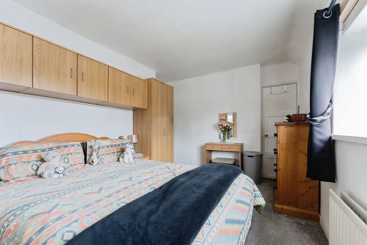 Mallory Road, Whitby, CH65, photo 11