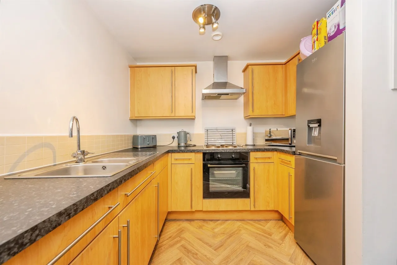 Blackberry Avenue, Lichfield, WS14, photo 5