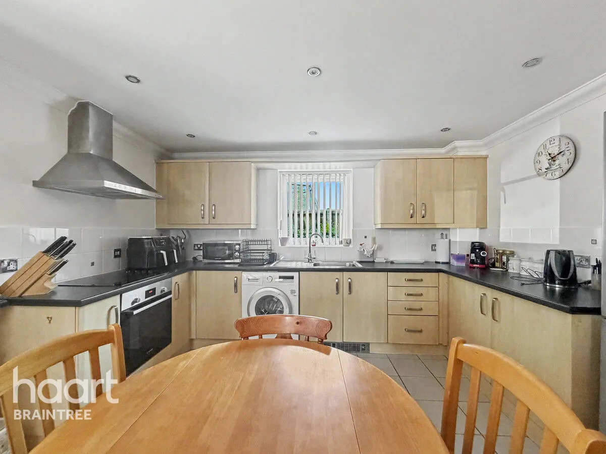 Cressing Road, Braintree, CM7, photo 2