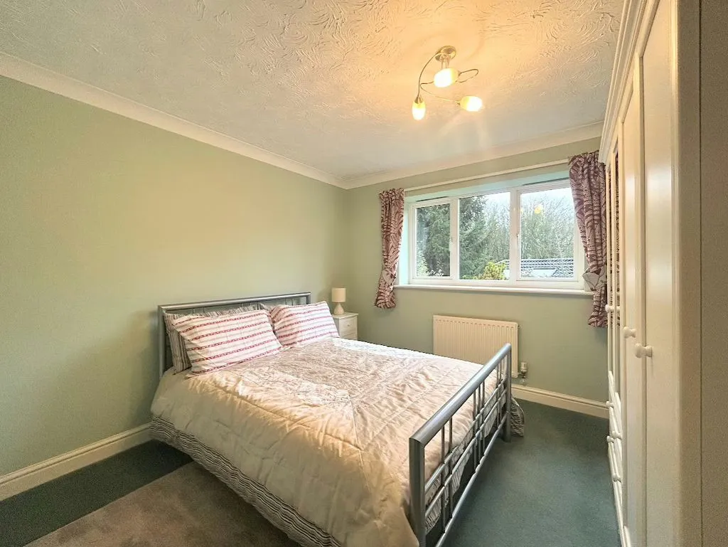 Paxton Crescent, Shenley Lodge, Milton Keynes, Buckinghamshire, MK5 7PY, photo 13