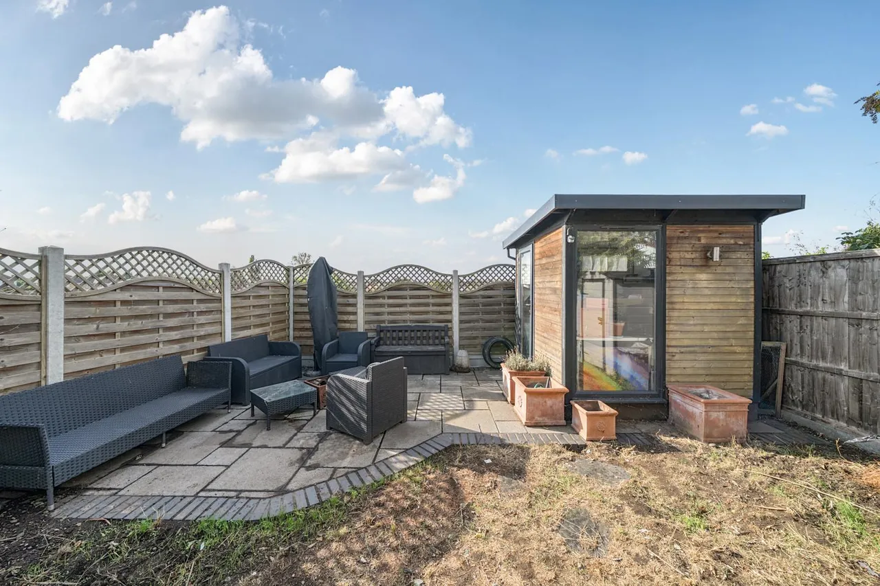 Camdale Road, SE18, photo 17