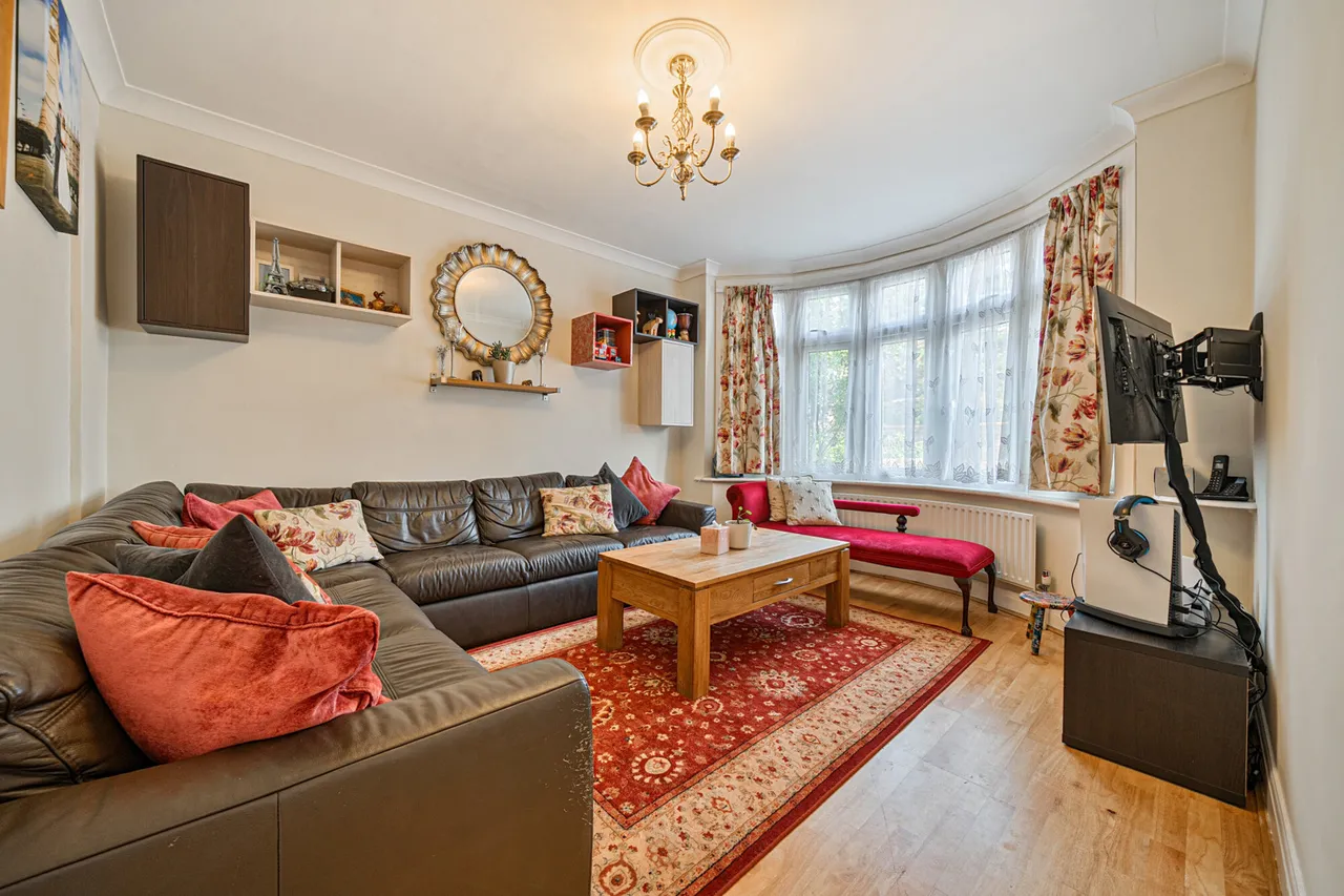 Camdale Road, SE18, photo 4