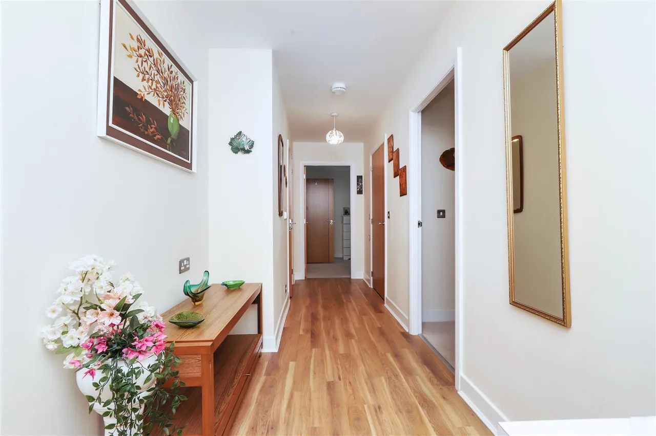 Stewarton Road, Newton Mearns, G77, photo 15