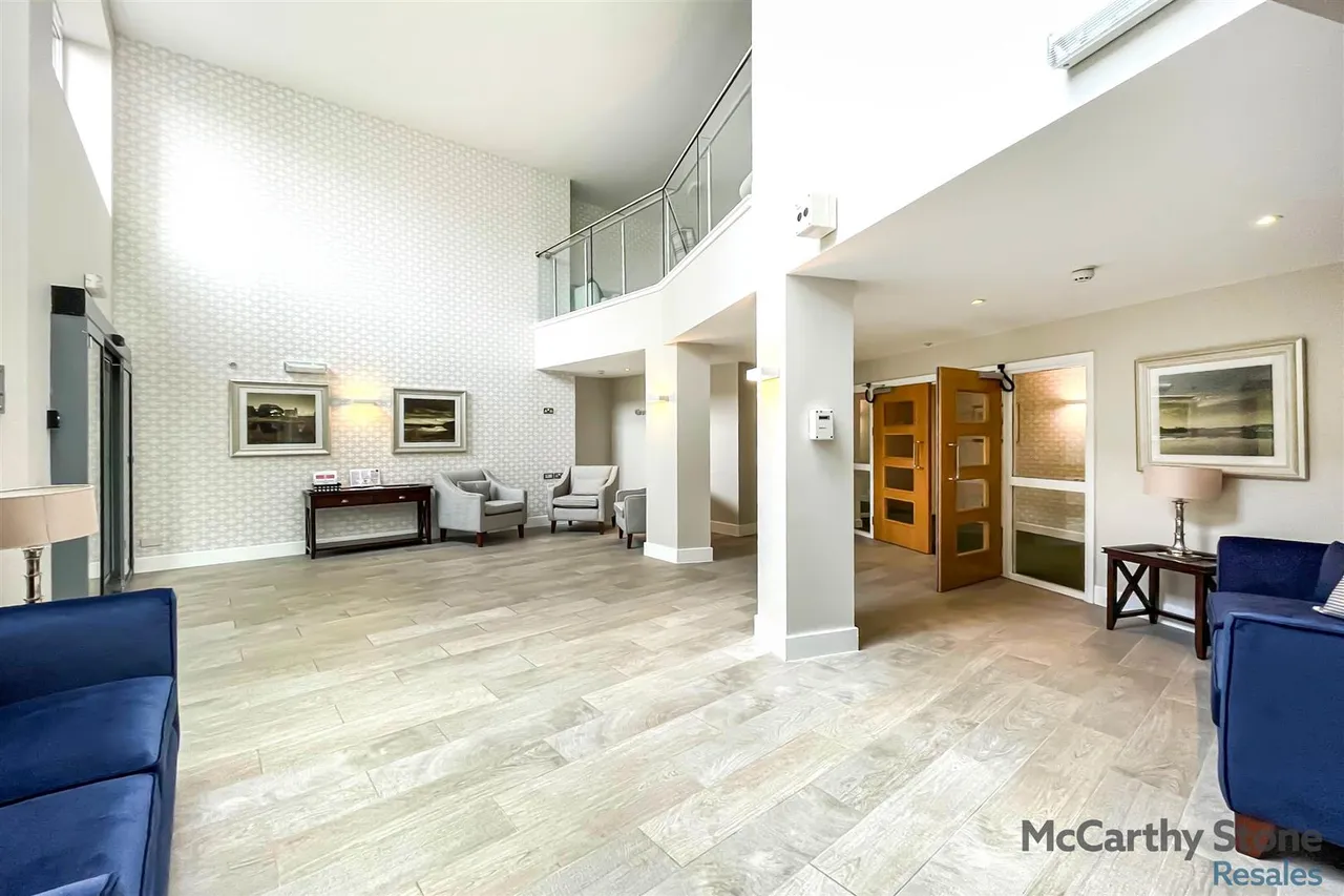 Stewarton Road, Newton Mearns, G77, photo 19