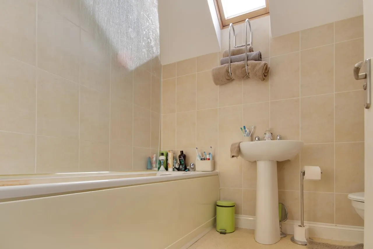 Clovelly Road, Bideford, EX39, photo 10