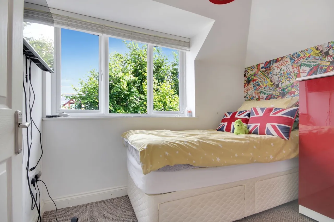 Clovelly Road, Bideford, EX39, photo 13