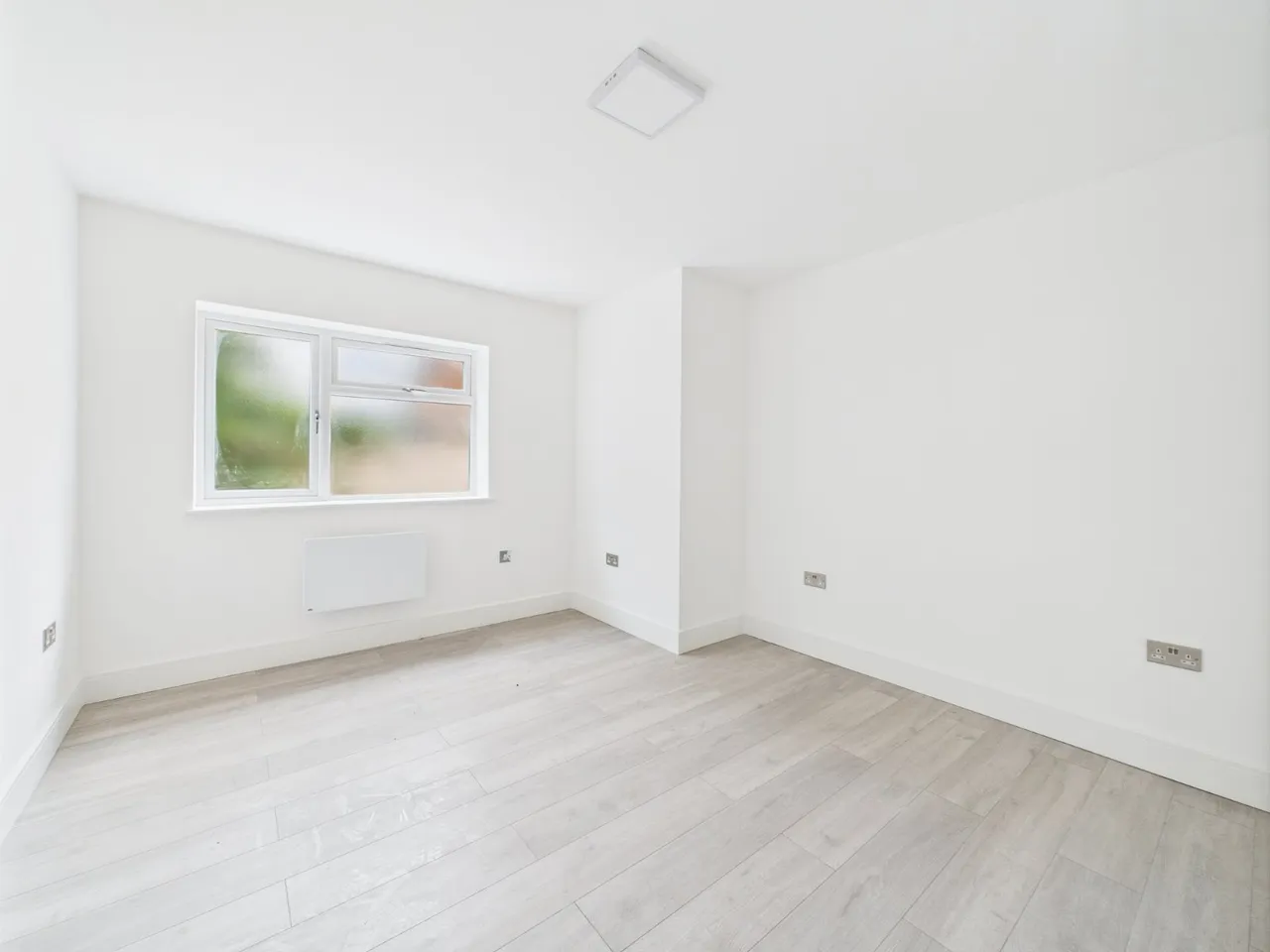 Shelson Avenue, Feltham, TW13, photo 5