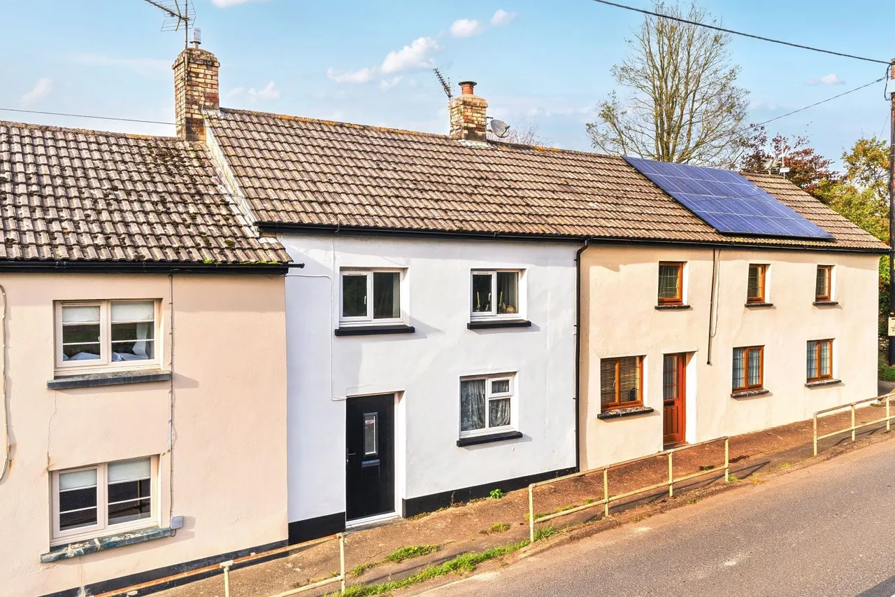 2 bed house for sale, Malt Scoop Cottages, Merton, EX20