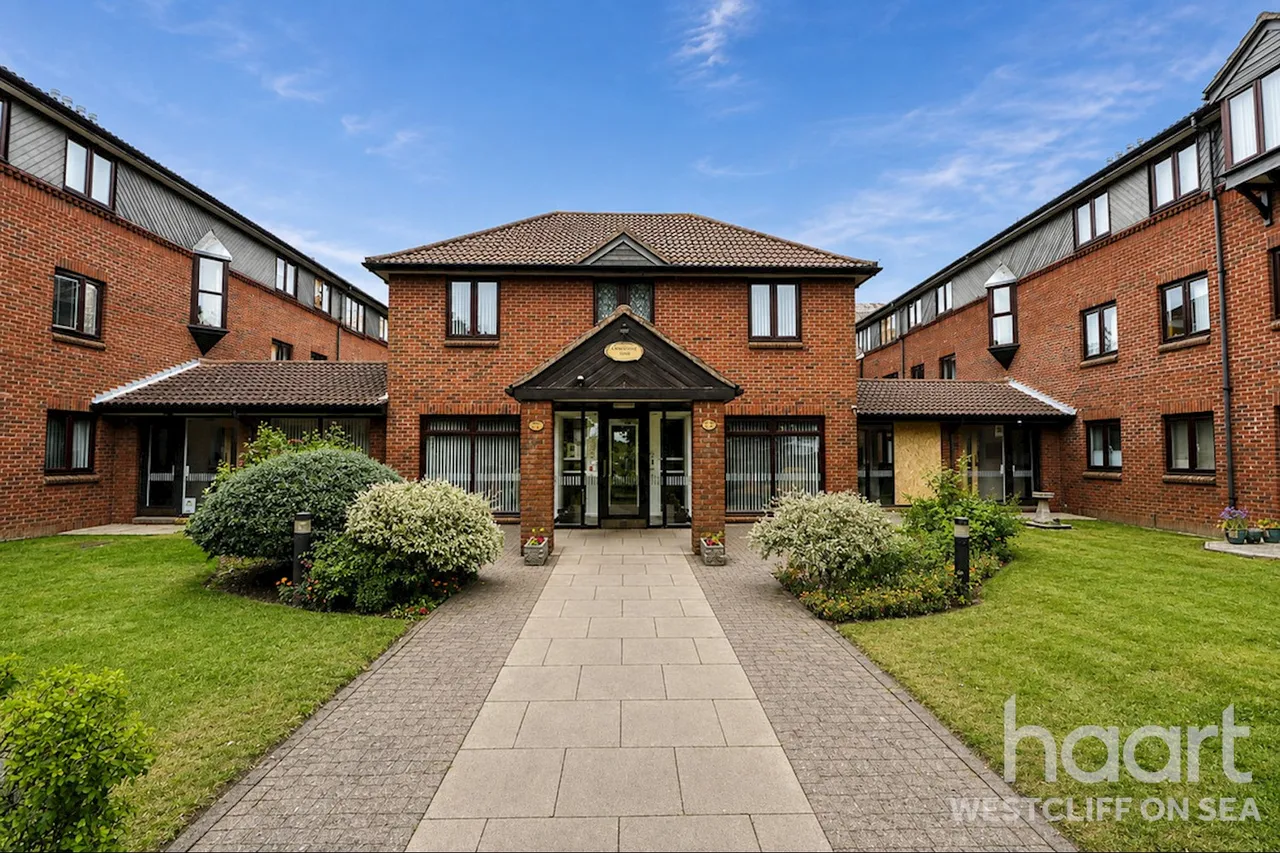 Imperial Avenue, Westcliff-On-Sea, SS0, photo 5