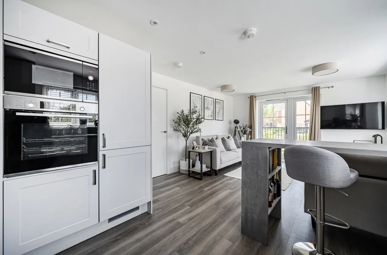 Barns Road, Finchwood Park, Wokingham, Berkshire, RG40 4BN, photo 11