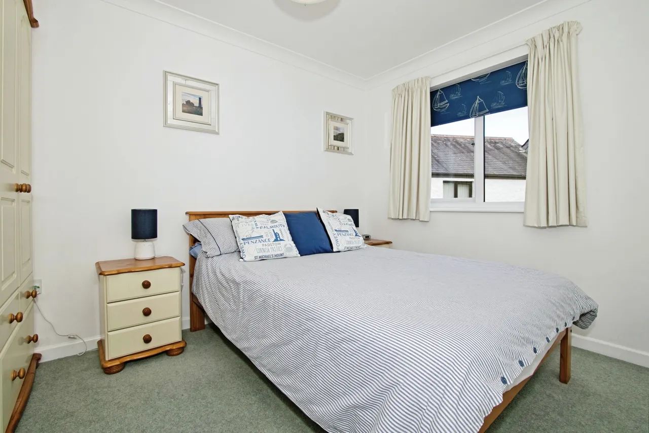 Pendra Loweth, Goldenbank, TR11, photo 11