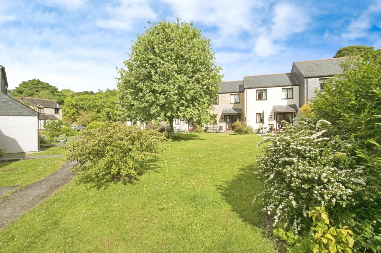 3 bed house for sale, Pendra Loweth, Goldenbank, TR11
