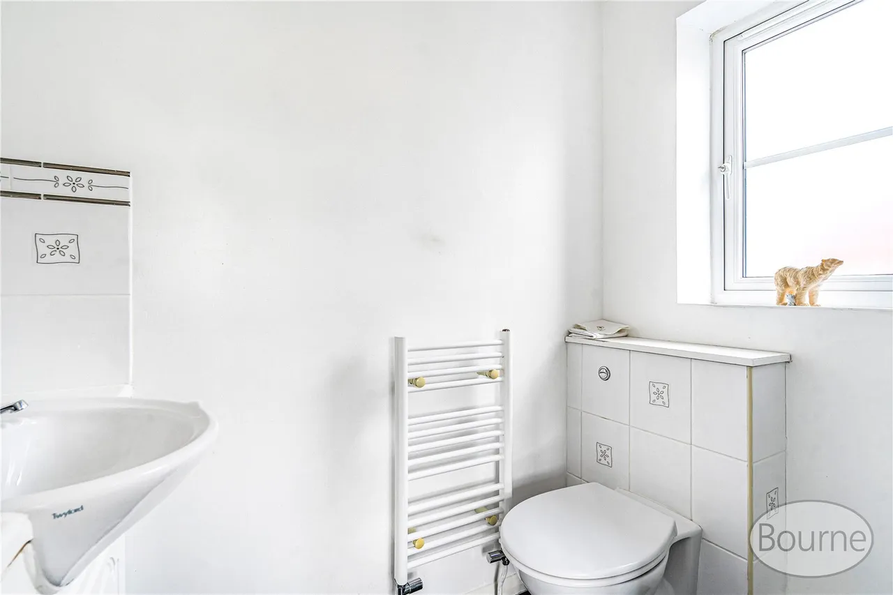 Lincoln Close, Ash Vale, GU12, photo 19