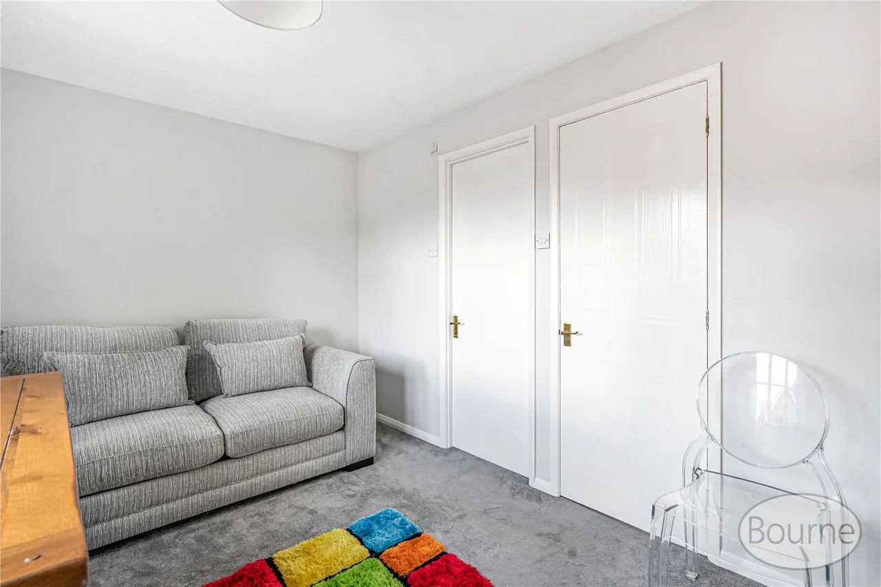 Lincoln Close, Ash Vale, GU12, photo 17