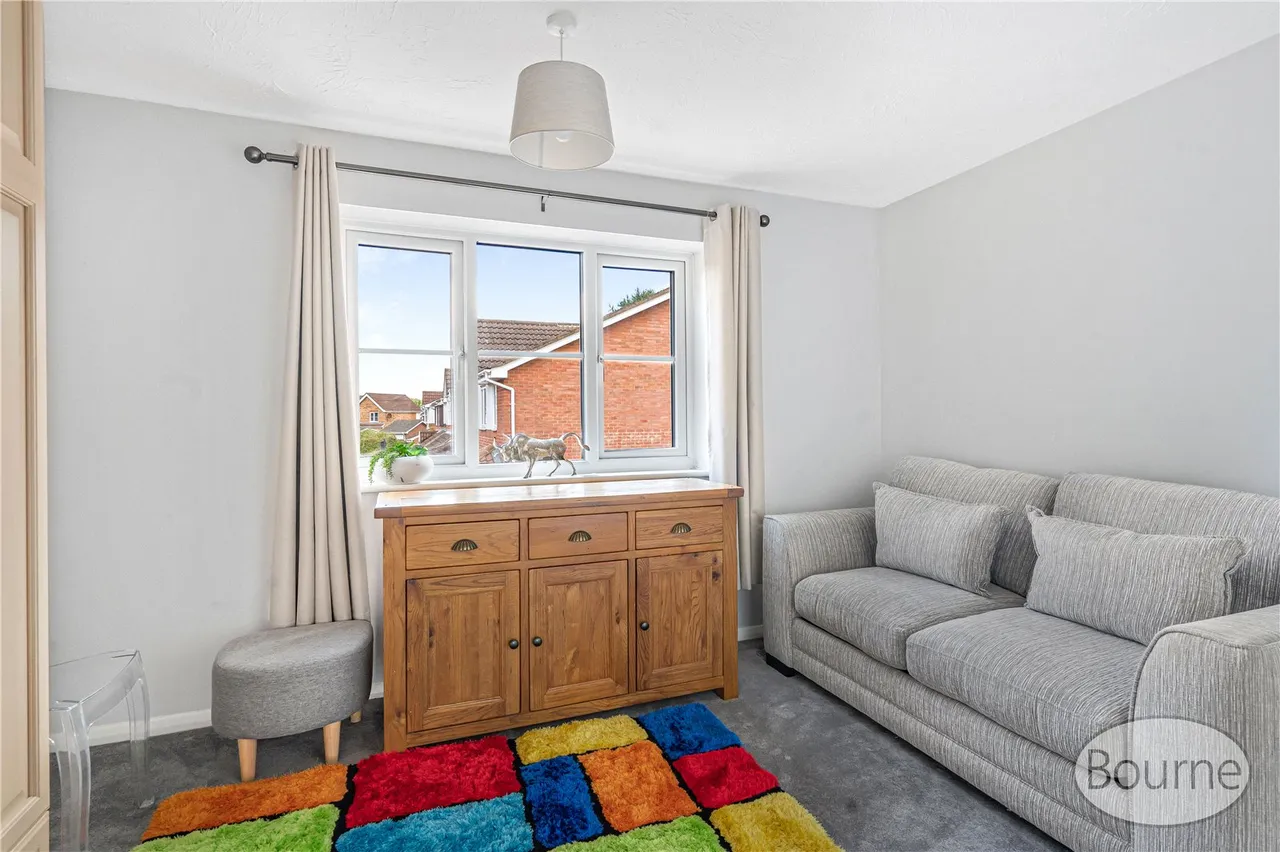 Lincoln Close, Ash Vale, GU12, photo 6