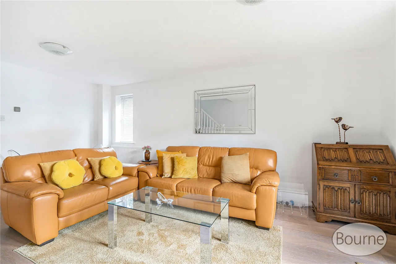 Lincoln Close, Ash Vale, GU12, photo 15