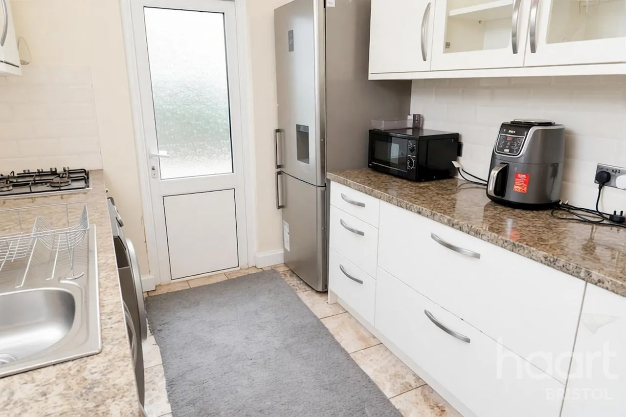 Station Avenue, Fishponds, BS16, photo 6
