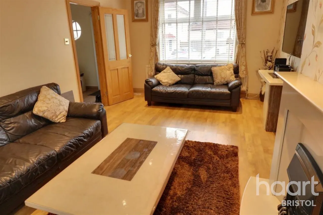 Station Avenue, Fishponds, BS16, photo 3