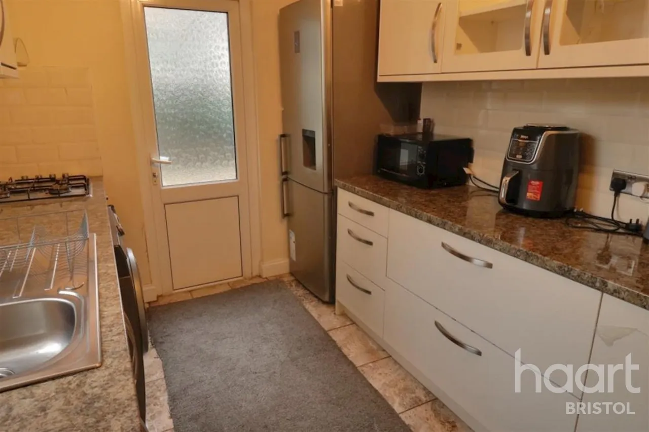 Station Avenue, Fishponds, BS16, photo 5