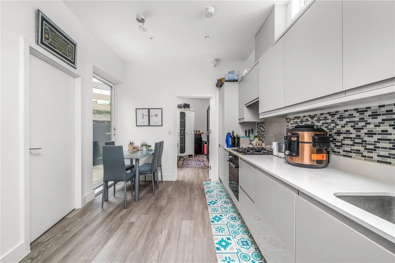 Edgewood Mews, London, N3, photo 5