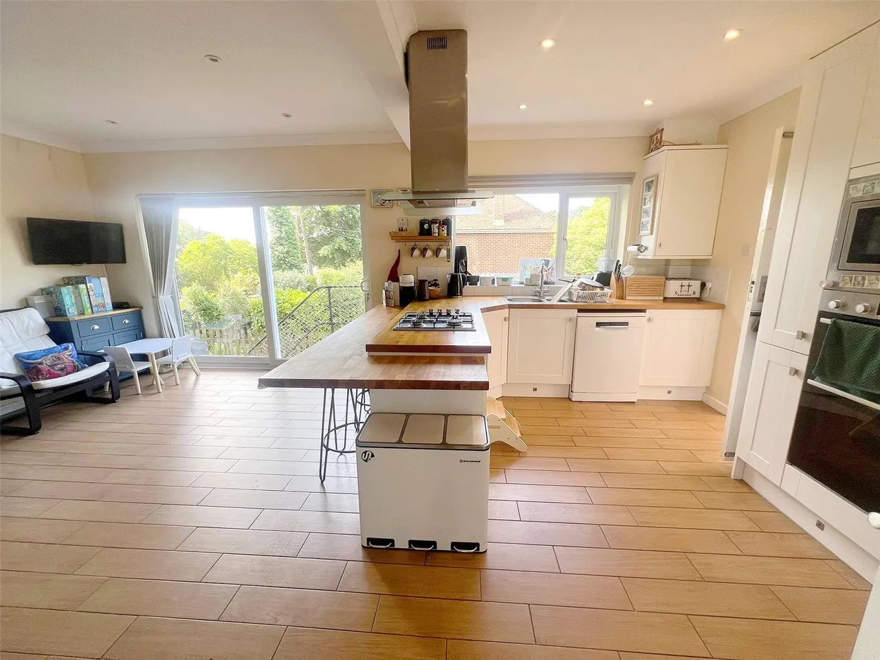 Reading Road South, Fleet, Hampshire, GU52 7TP, photo 7