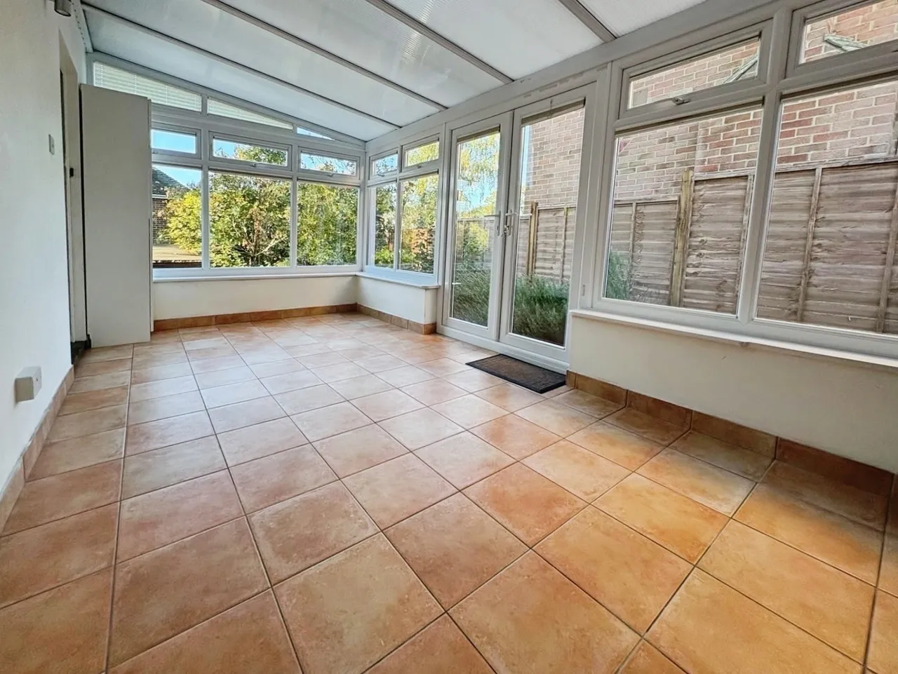 Reading Road South, Fleet, GU52, photo 4
