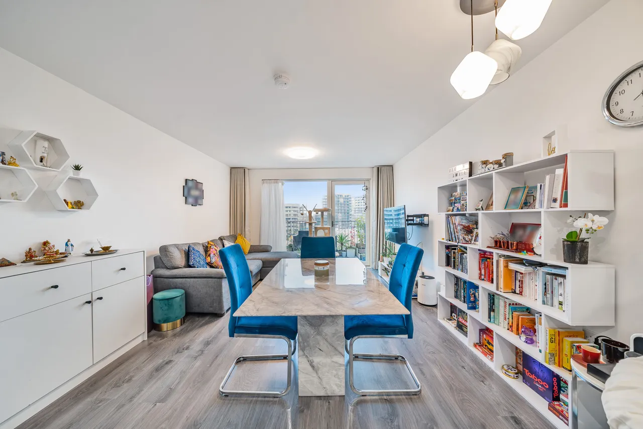 Flat 33, Chrome Apartments, Hargrave Drive, Harrow, photo 3
