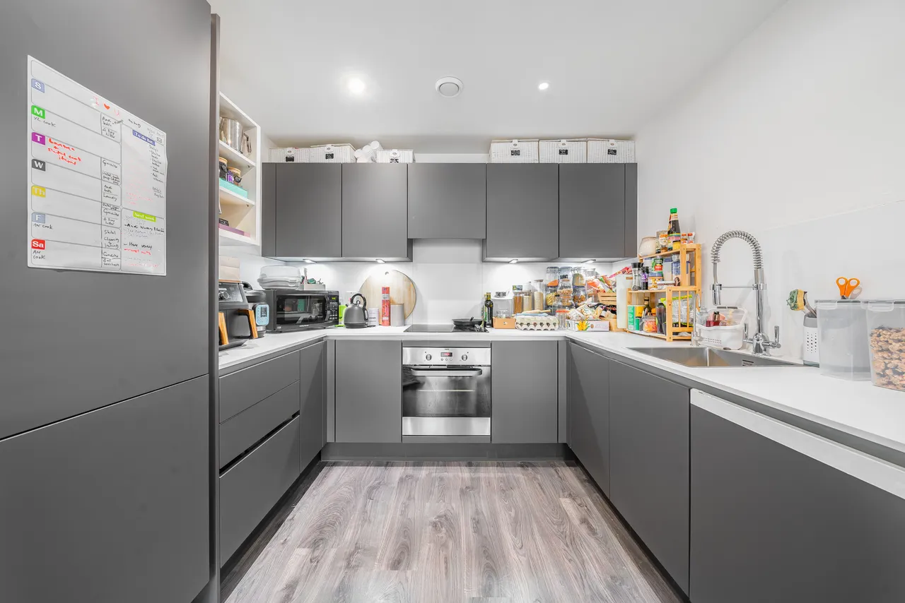 Flat 33, Chrome Apartments, Hargrave Drive, Harrow, photo 4